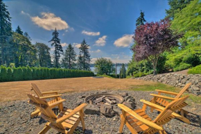 Spacious Lake Stevens Home with Fire Pit, Patio